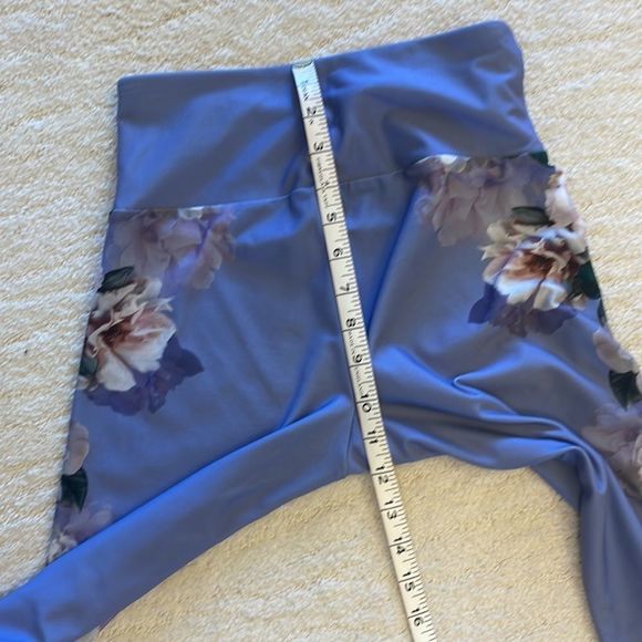 Floral Print Leggings - Size Small - Picture 5 of 8